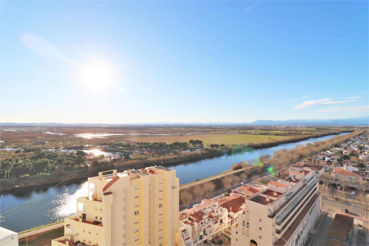 Delta Muga, Piso Muy Cerca De La Playa Apartment Емпуриабрава Екстериор снимка