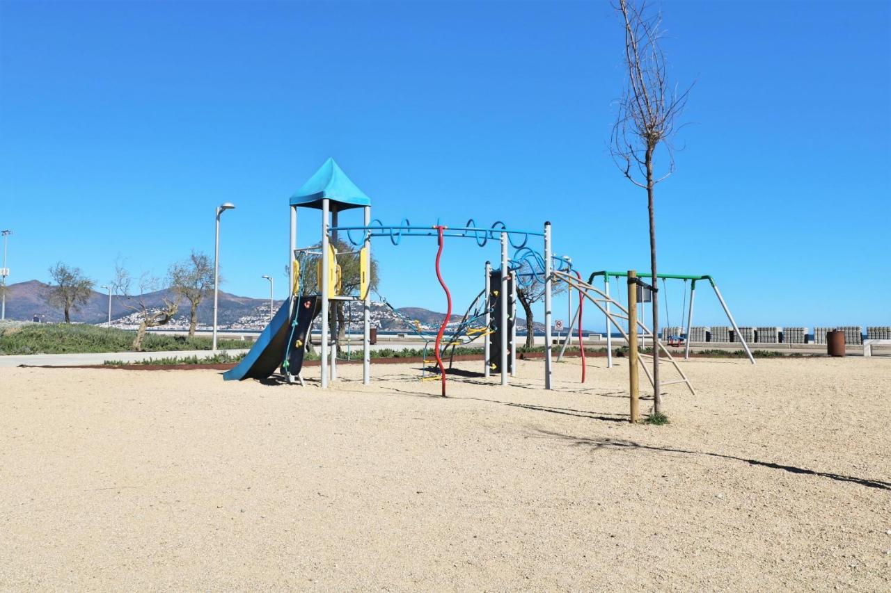 Delta Muga, Piso Muy Cerca De La Playa Apartment Емпуриабрава Екстериор снимка